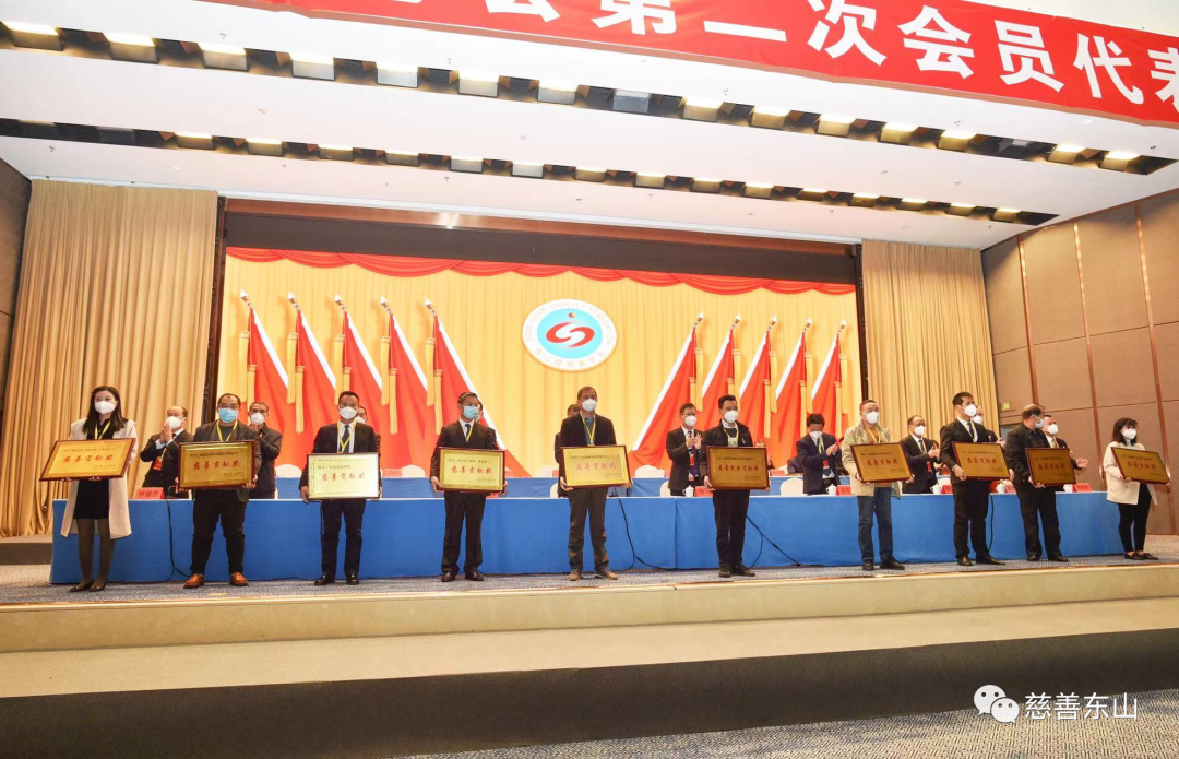 东山县黄义文资讯，科技潮流引领者，重塑生活体验新篇章